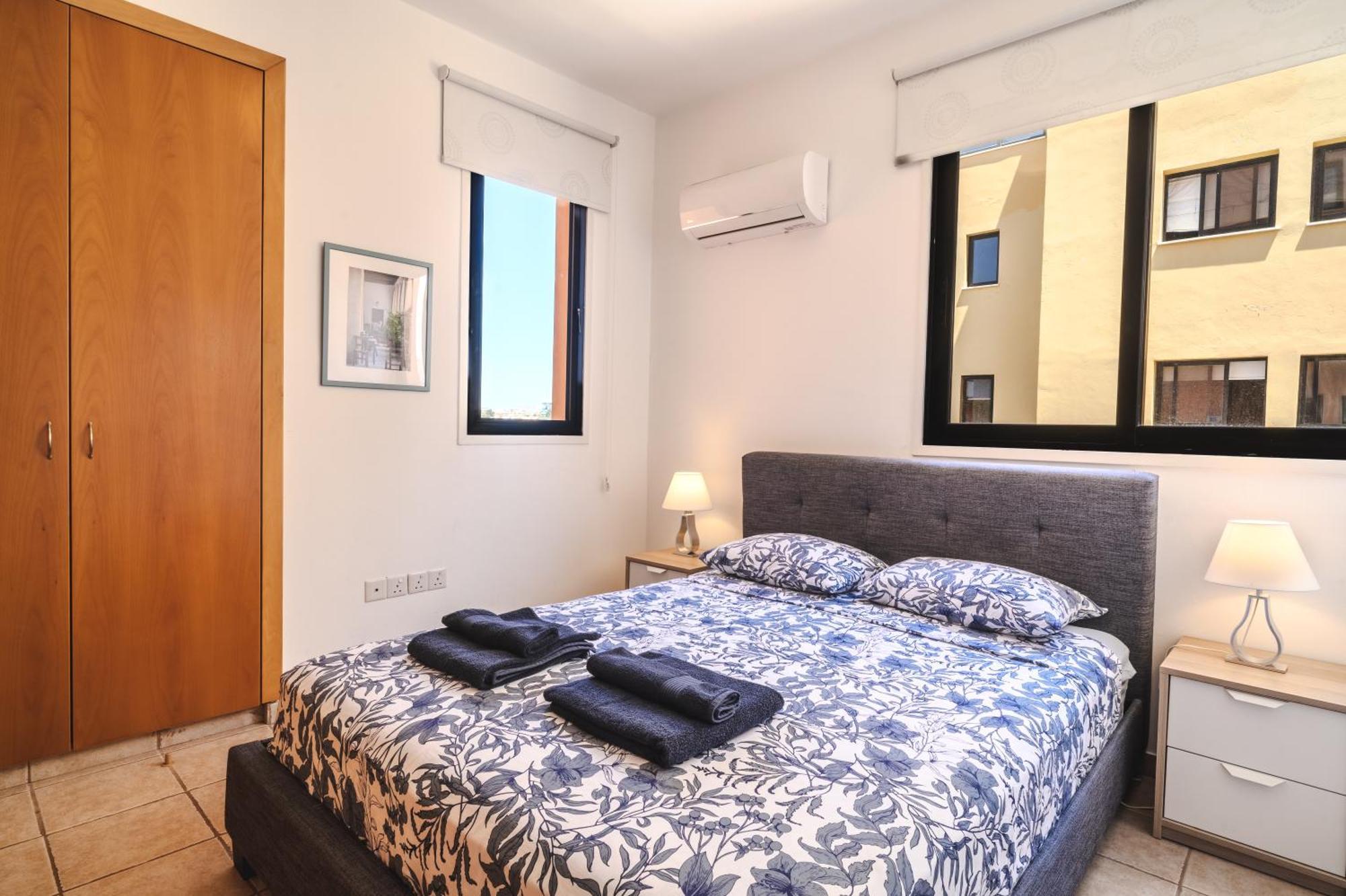 Isabella One Bedroom Larnaca Extérieur photo