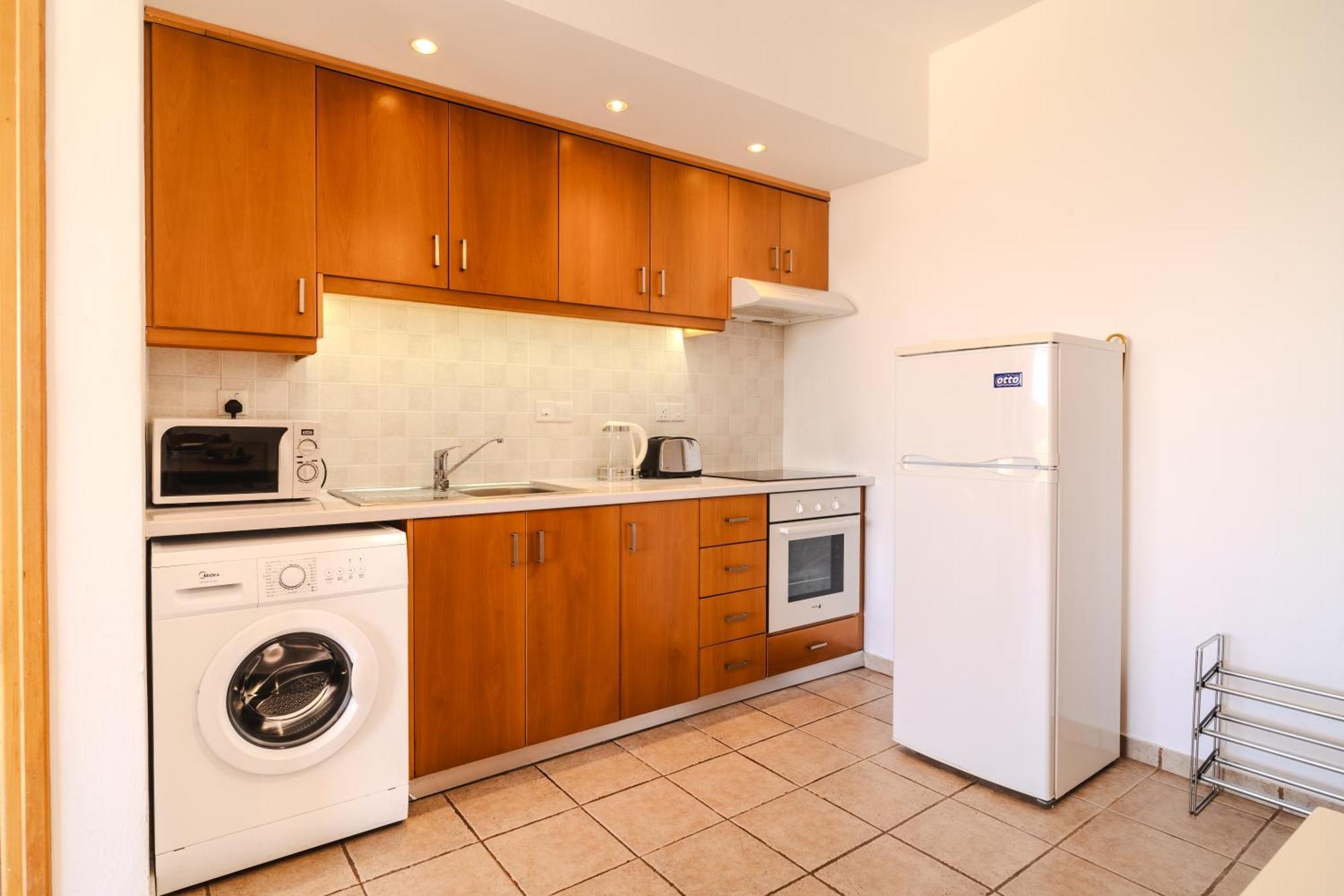 Isabella One Bedroom Larnaca Extérieur photo